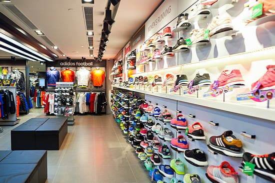 Музыка для спортивного магазина