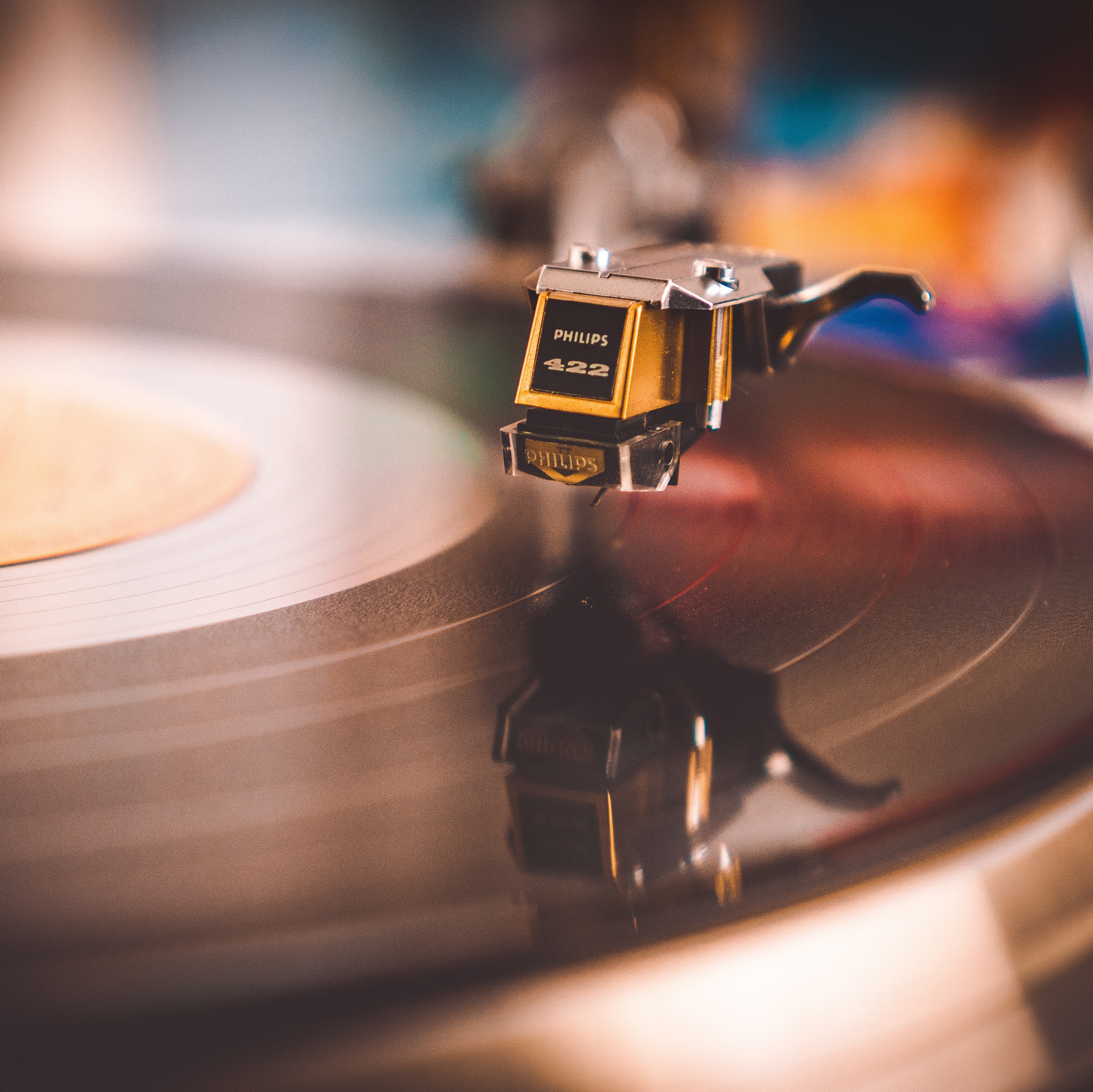 Фоновая музыка для бизнеса: хаус